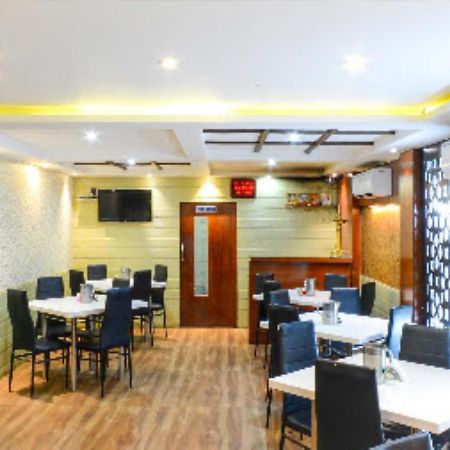 Hotel Venus Inn Bhubaneshwar Бхубанешвар Екстериор снимка
