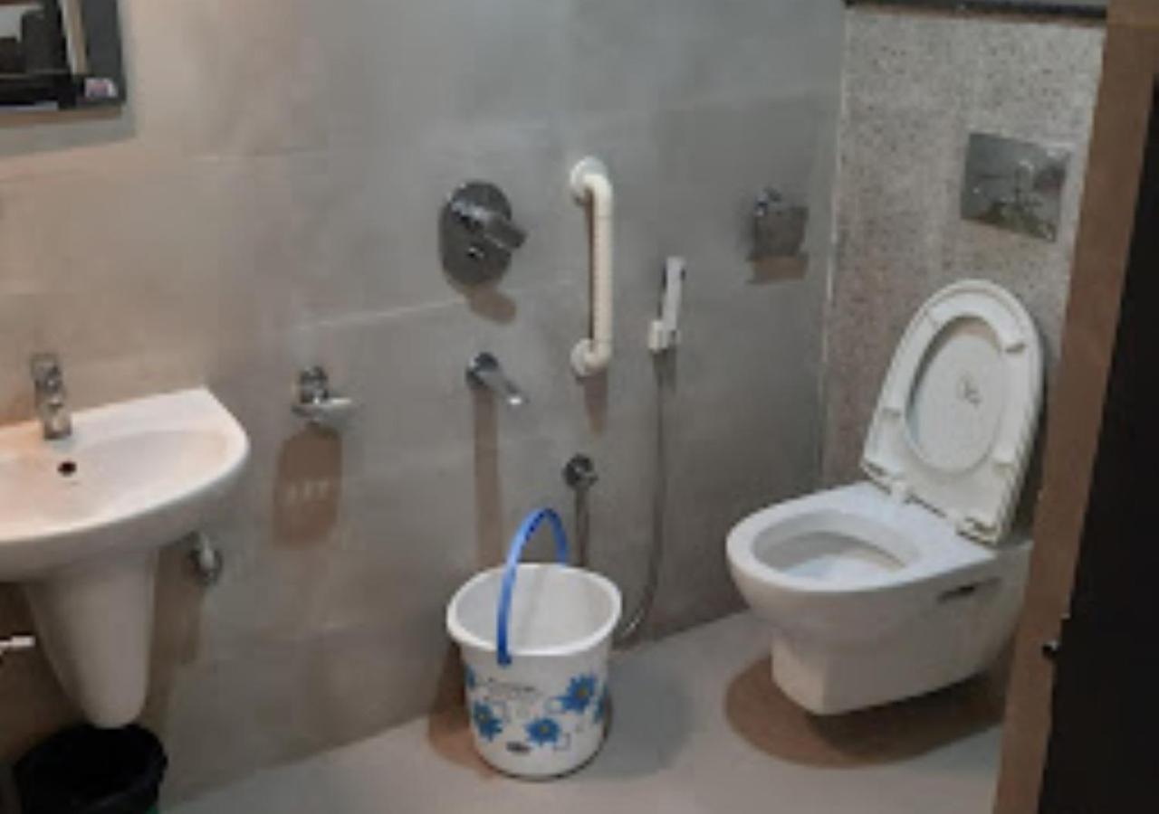 Hotel Venus Inn Bhubaneshwar Бхубанешвар Екстериор снимка