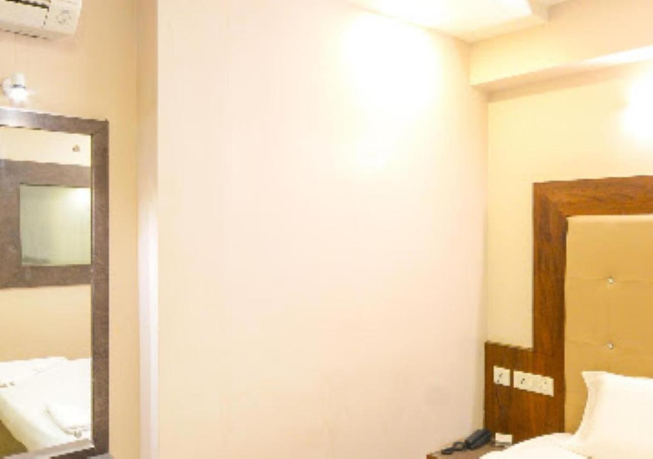 Hotel Venus Inn Bhubaneshwar Бхубанешвар Екстериор снимка